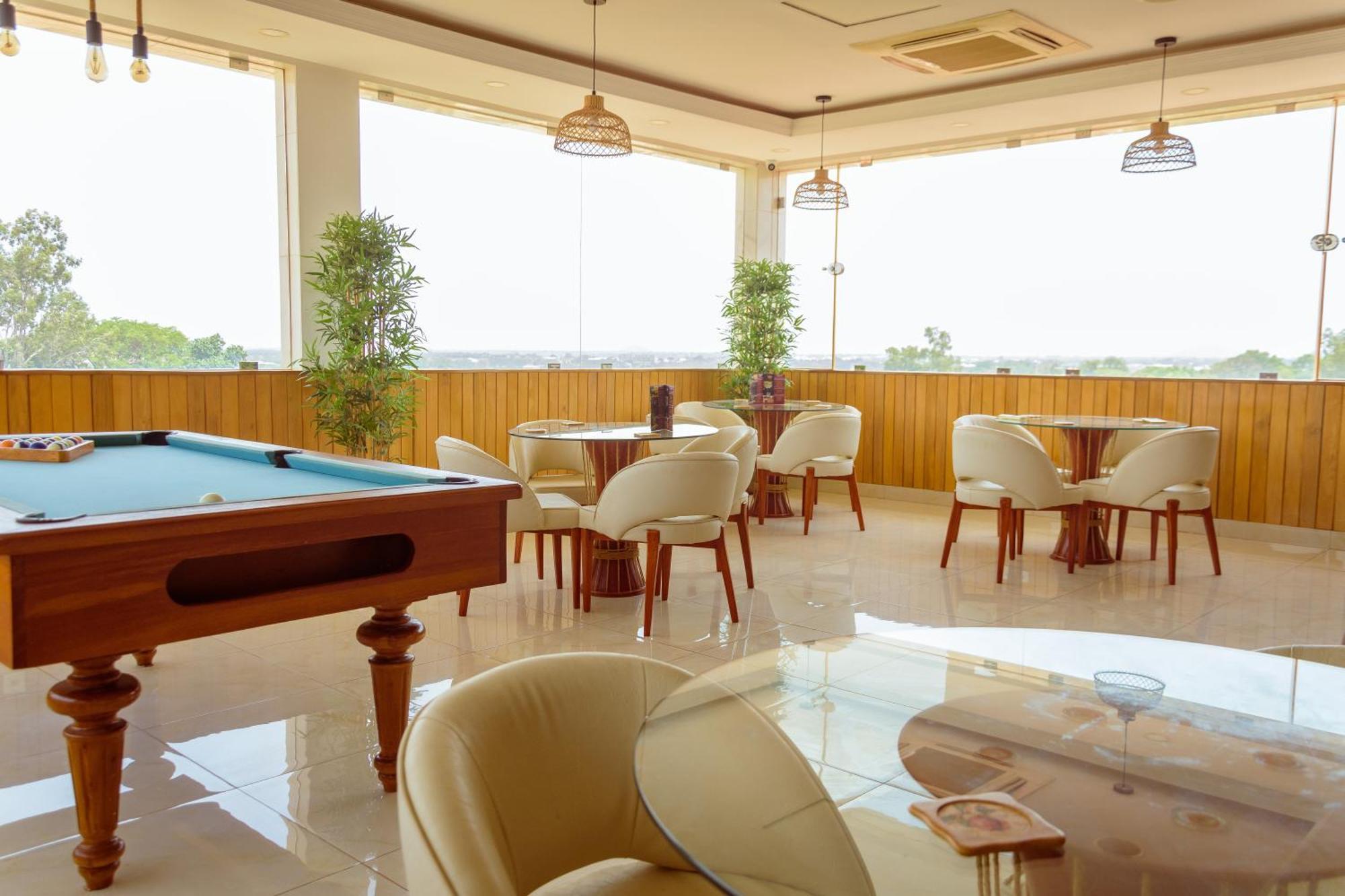 Hotel La Rose Blanche Корого Экстерьер фото
