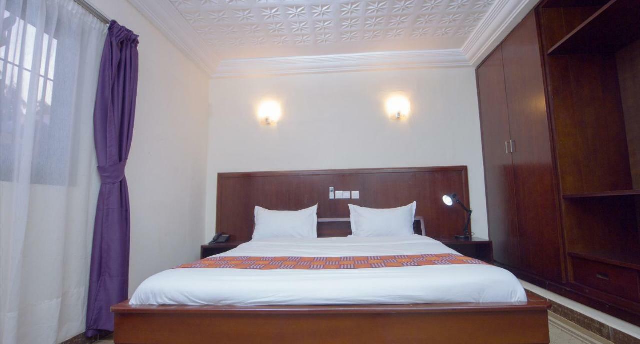 Hotel La Rose Blanche Корого Экстерьер фото